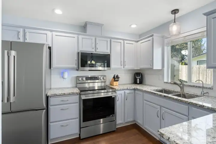 Now you can see those updated appliances!