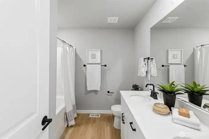 upstairs full bath