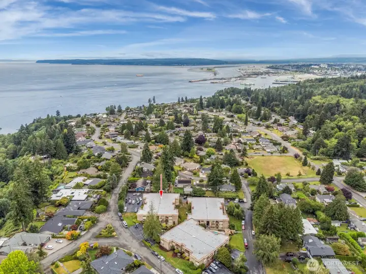 Location! Location! Location! The View Ridge neighborhood has great walkability and it is a short walk down to the beach at Howarth Park. Location! Location! Location! The View Ridge neighborhood has great walkability and it is a short walk down to the beach at Howarth Park.