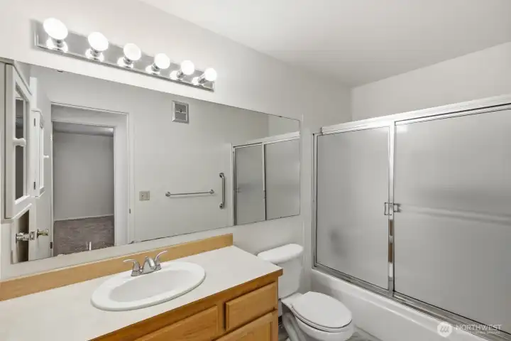The full bath. It also has new flooring. The full bath. It also has new flooring.