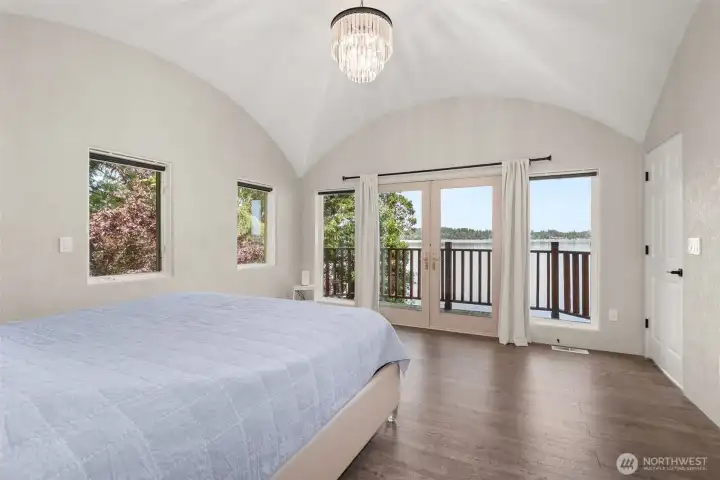 2nd bedroom on 2nd floor. 2nd bedroom on 2nd floor.