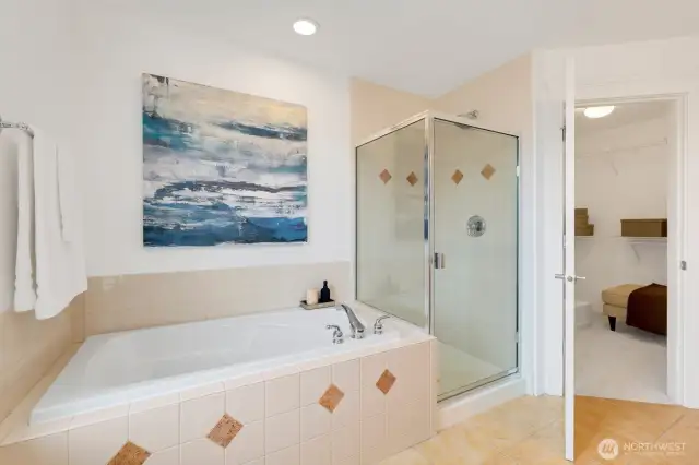 Jetted tub