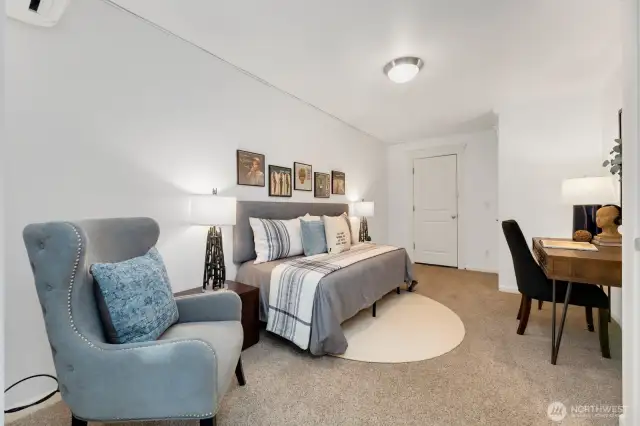 Ground floor bedroom/office with extended closet storage