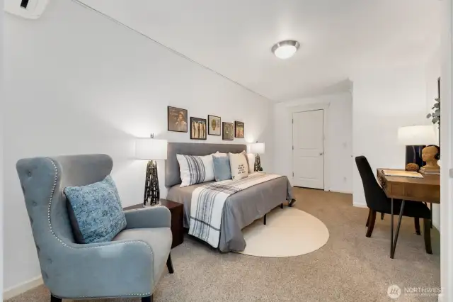 Ground floor bedroom/office with extended closet storage