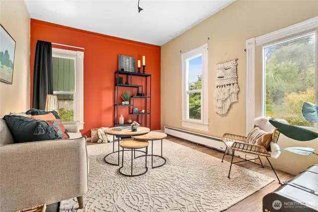 Spacious living room