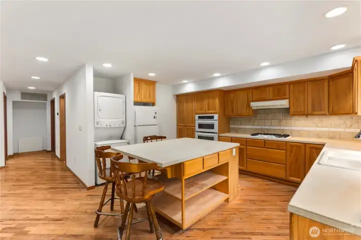 Studio Kitchen