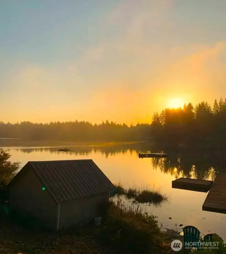 Grogeous mornings and evenings to relax.