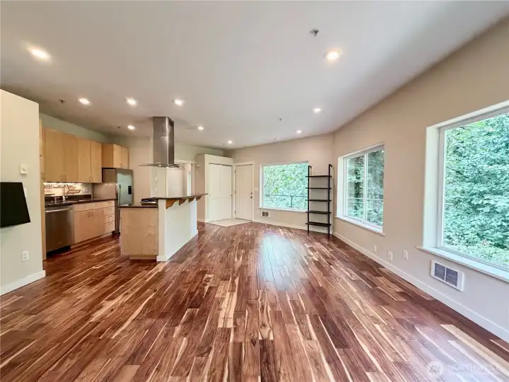 Open concenpt floor plan