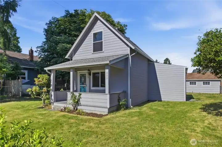 Fully Fenced Yard