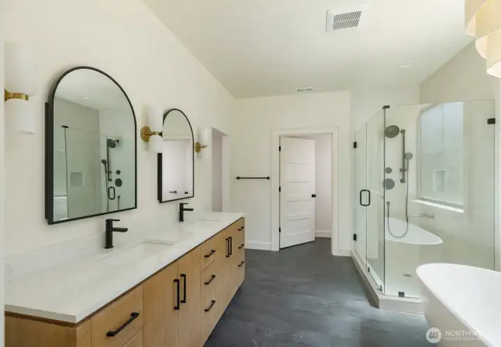 Luxurious primary bathroom!
