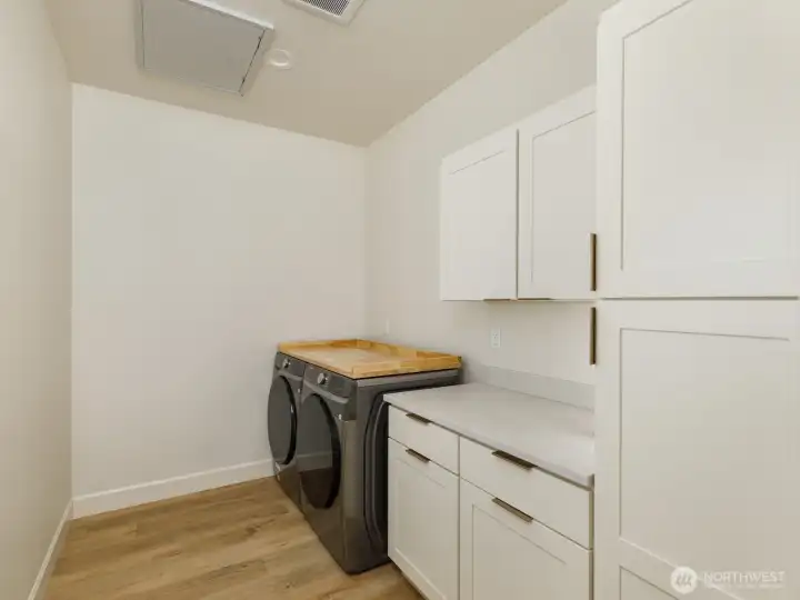 Large laundry/utility room