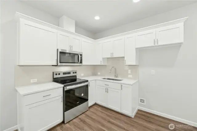 Photos are of axctual home. Homesite 24 at Star Lake Crossing!
