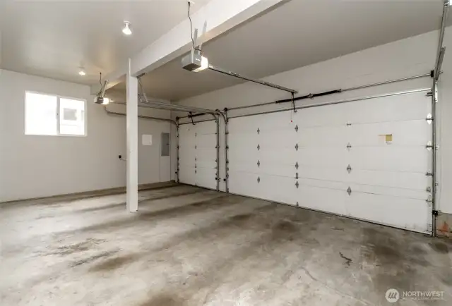 3 Car Garage
