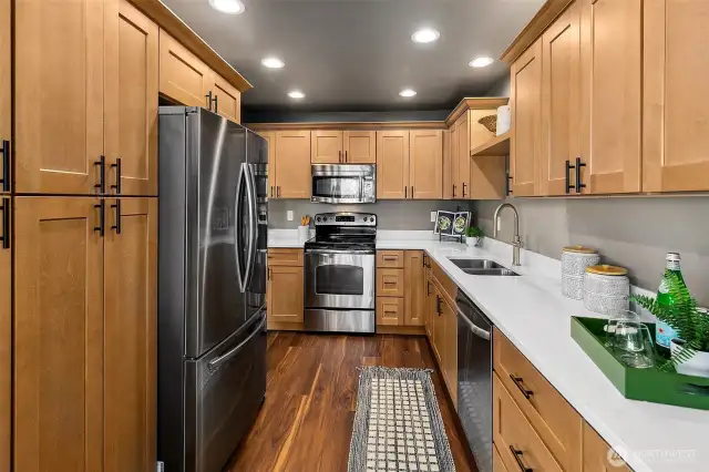 New kitchen! Nice quality.