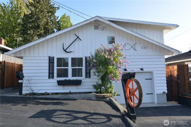 Nautical Themed Entry
