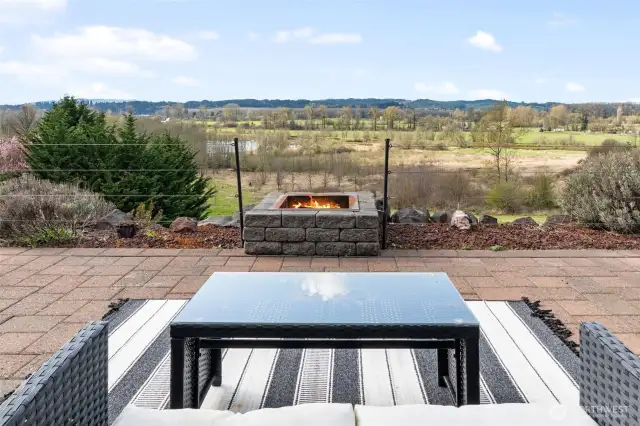 lower level firepit