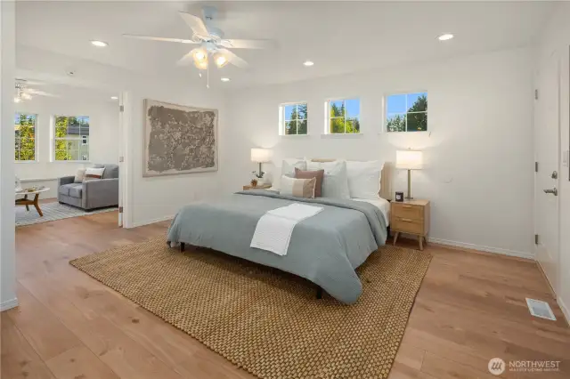 585 sq ft primary suite