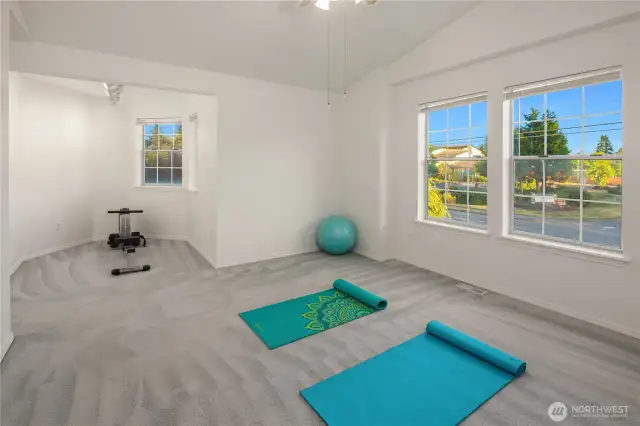 Spacious additional bedroom
