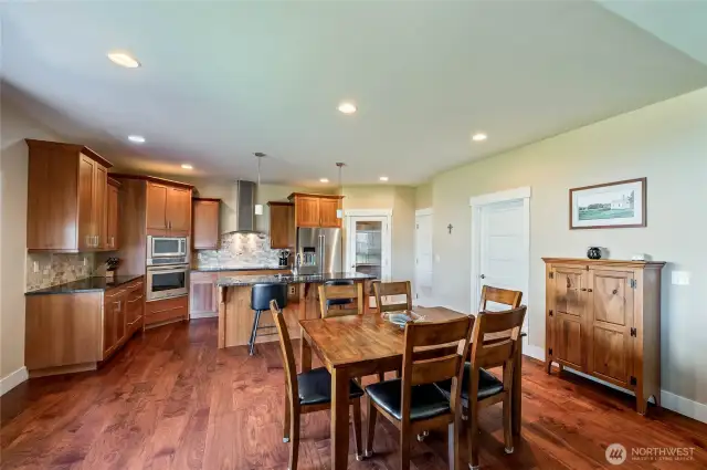 Dining and Kitchen efficiency with Chef Space and efficiency