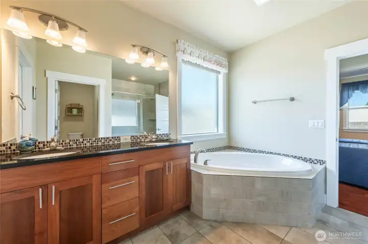 Primary Bathroom double vanity