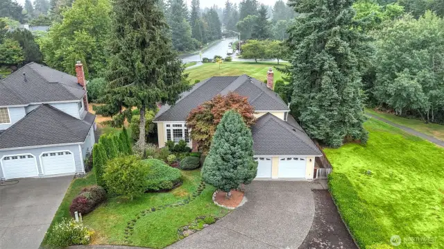 The privacy around this home is incredible.  A very large grassy park behind and on the side.  There is a nice trail that is part of Klahanie large and well maintained trail system.  The Lakeview pool is 1/2 block away plus tennis, pickleball and basketball courts are nearby.