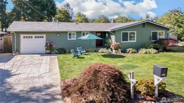 Front view of home, love the long driveway for family, friends and guests, love the dead end road as well!