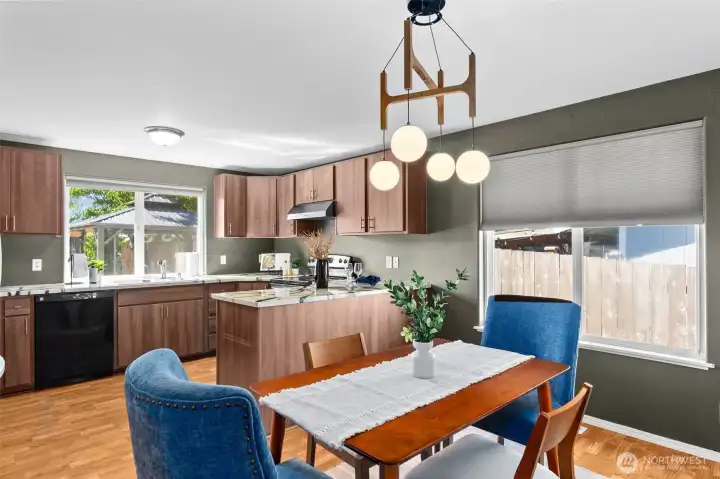 Kitchen/dining area