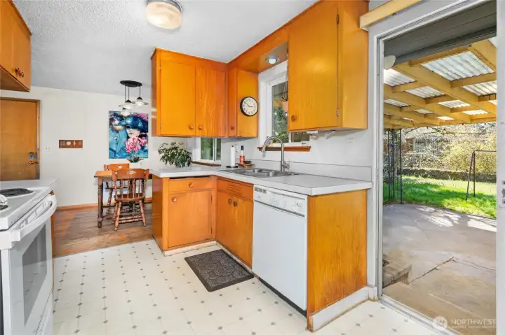 Back sliding door to patio.