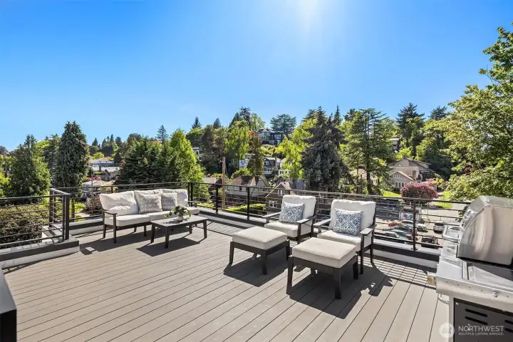 Sunny rooftop with outstanding views in every direction. Sunny rooftop with outstanding views in every direction.