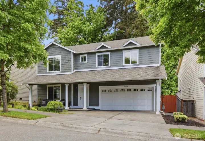 Beautiful Outlook Ridge home backed to a peaceful greenbelt with a creek.