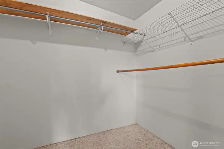 walk in closet walk in closet