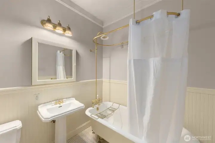 Spacious bathroom with clawfoot tub Spacious bathroom with clawfoot tub