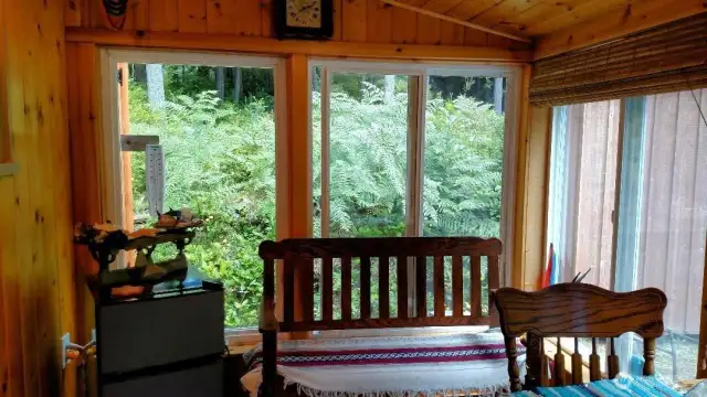 Cabin - Enclosed porch.
