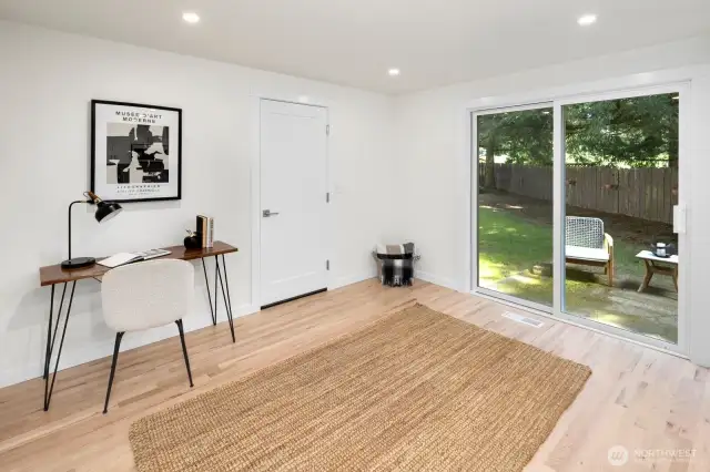 Office or Kitchen Table