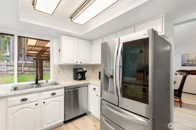 Bright & clean kitchen