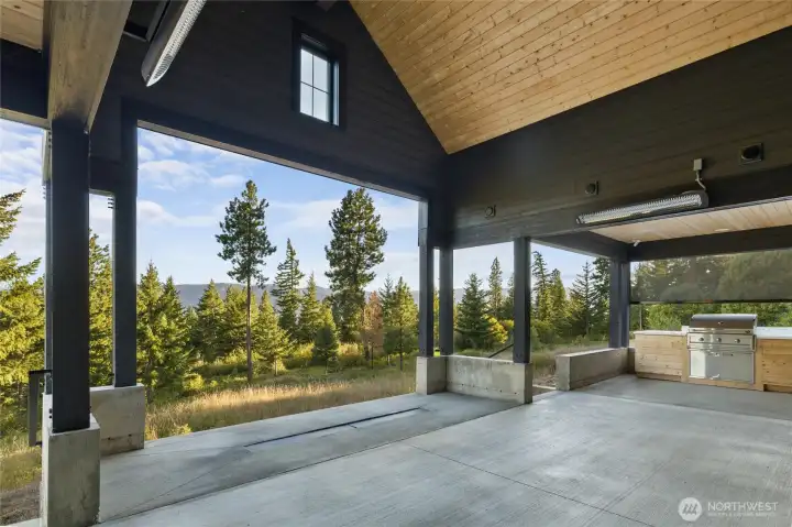 Back deck with amazing views.