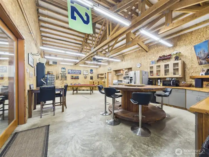 Shop interior! Great recreation space!