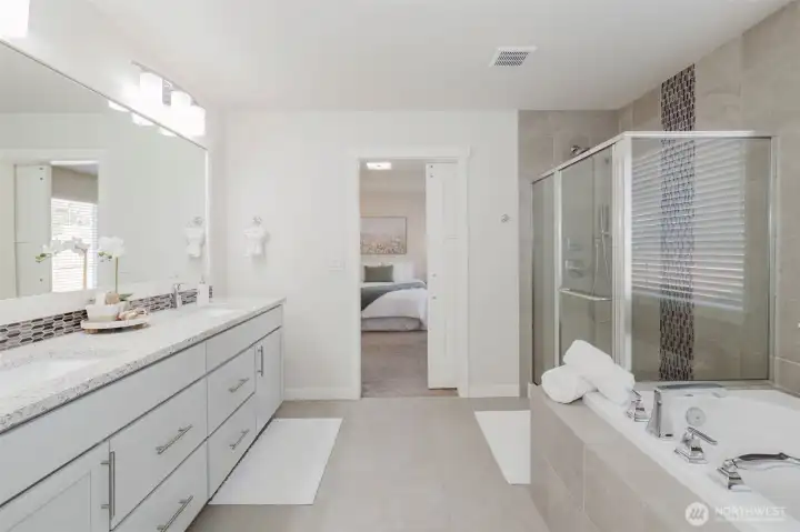 Luxury primary bath