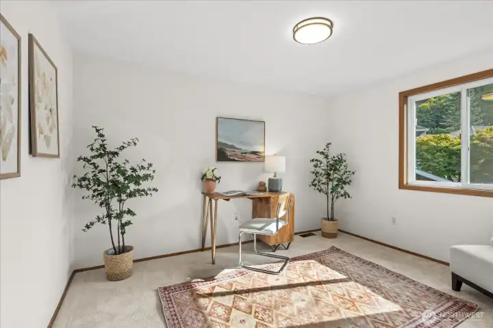 3rd bedroom on upper