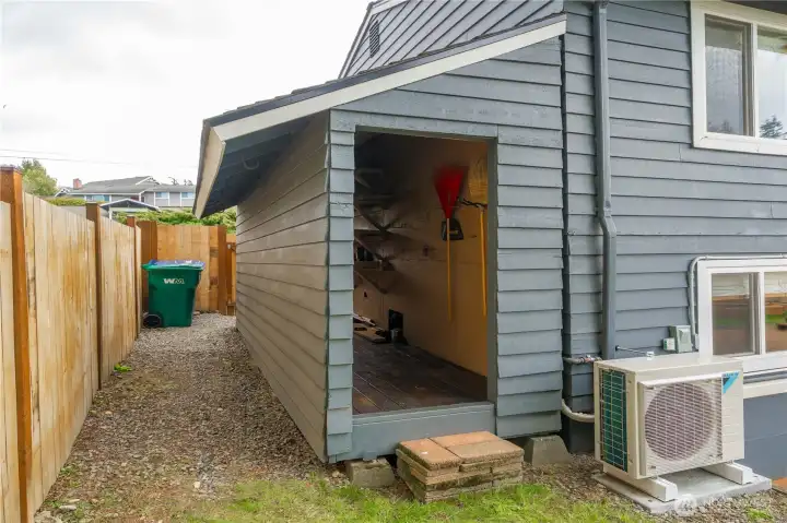 Convenient ~5x18 storage shed on the side