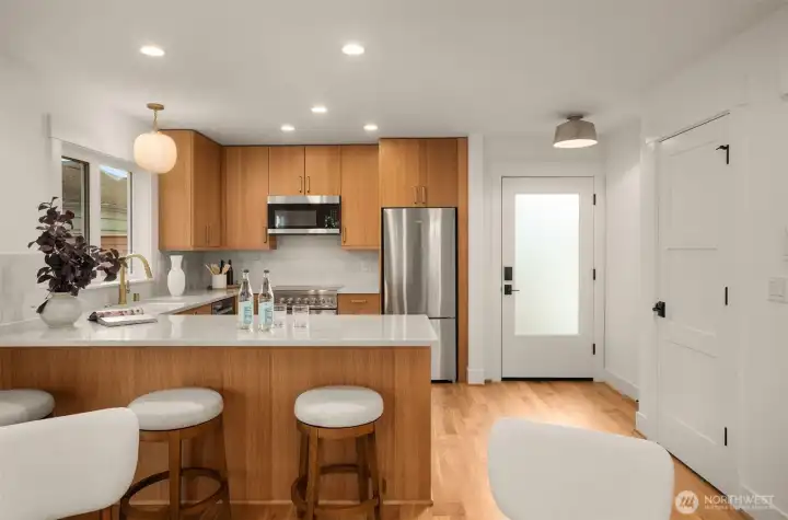 Living Area, Main Floor