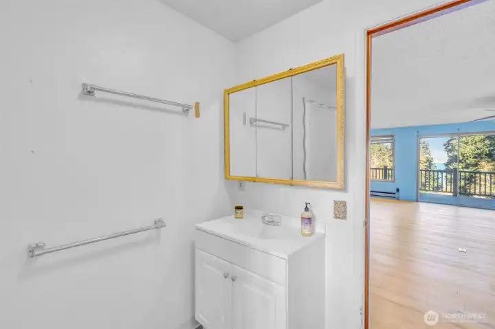 Upstairs bathroom just off of the living room