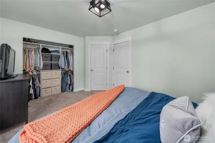 Good size closet space for your personal belongings.