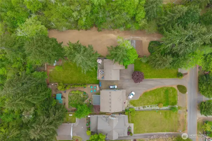 Overhead view of this neat and tidy property.