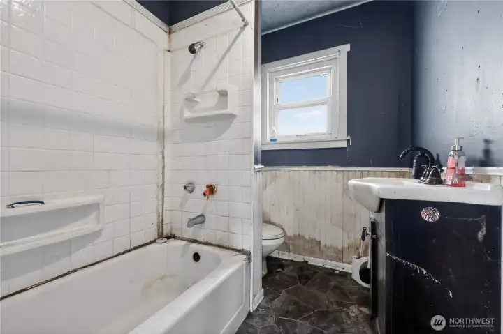 Full bath
