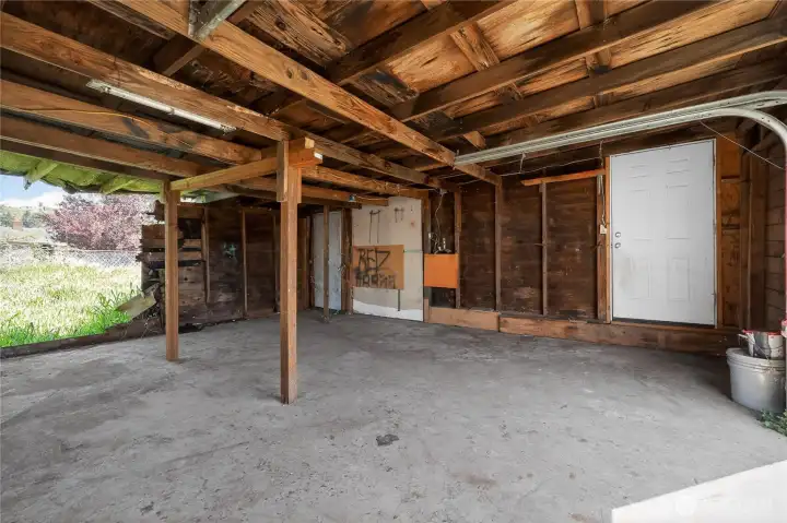 Carport