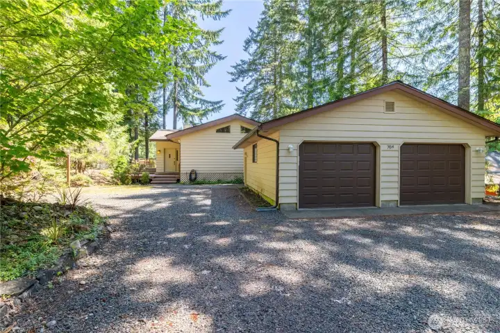 2 car garage