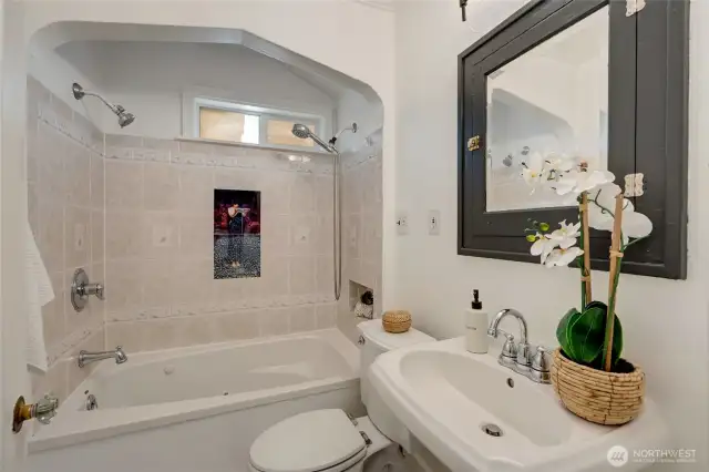 Main Floor Bathroom