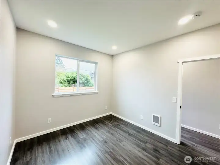 Bedroom #1