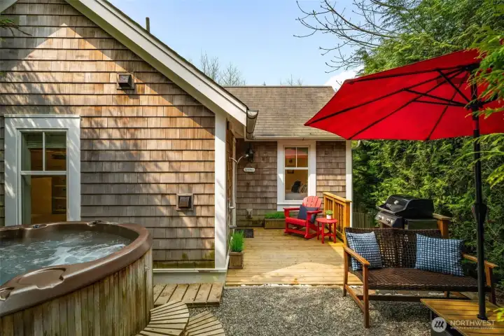 73 Lily: garden entrance.